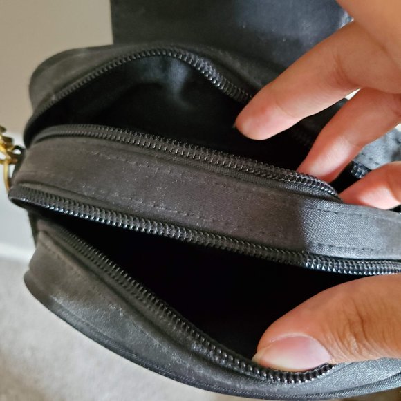 Black Cross body bag - Picture 3 of 4